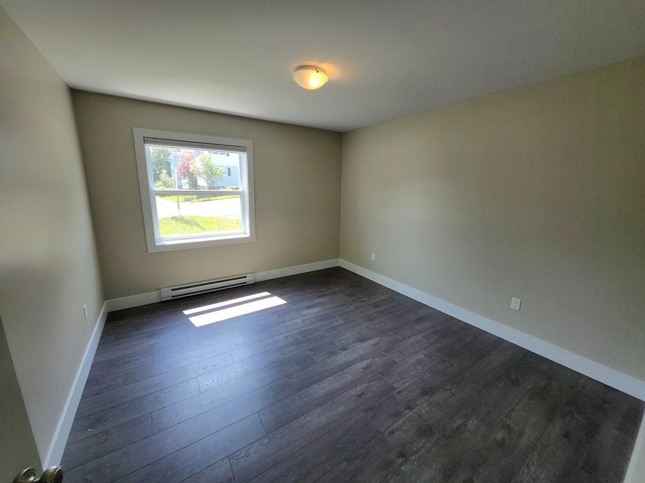 30 Parks St #8 - Photo 7 of 11