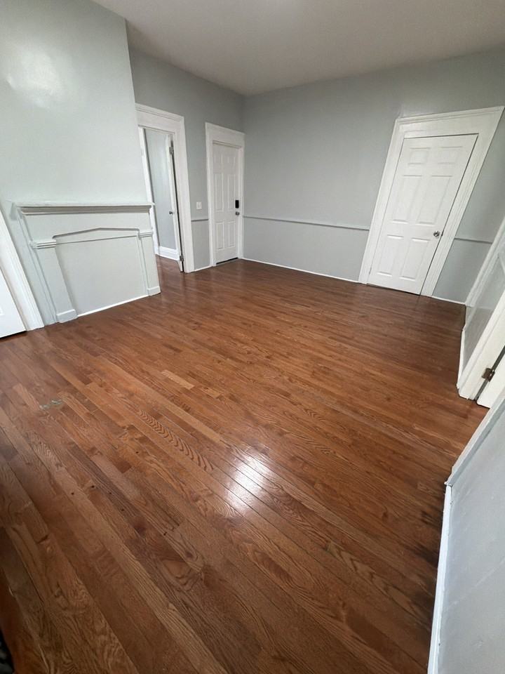 660 Noble Ave #1 - Photo 6 of 7