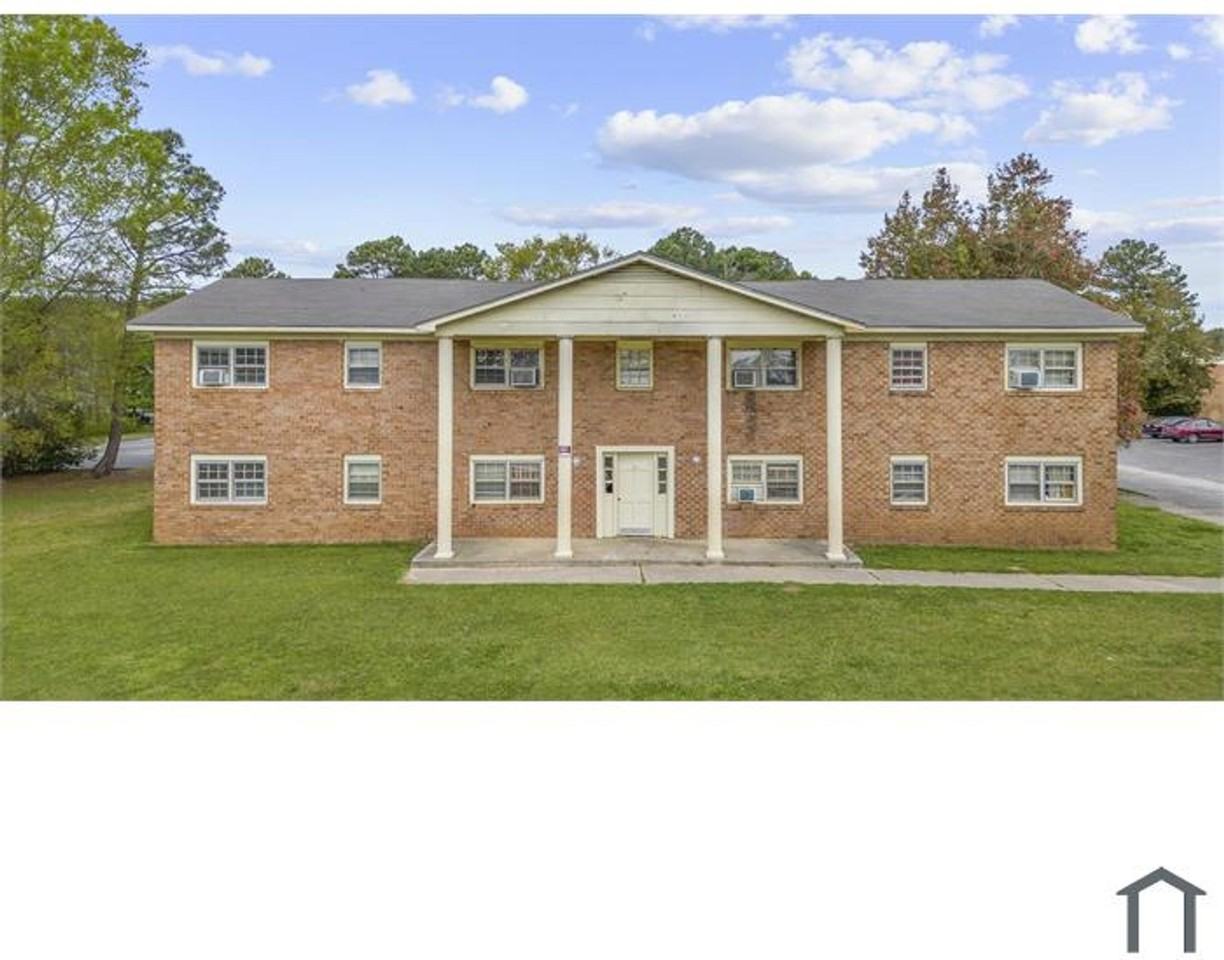 800 Oakwood St - Photo 6 of 13