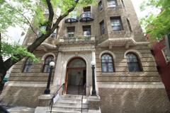 "Avon Apartments" - 6 E. Read St - Photo 1 of 1