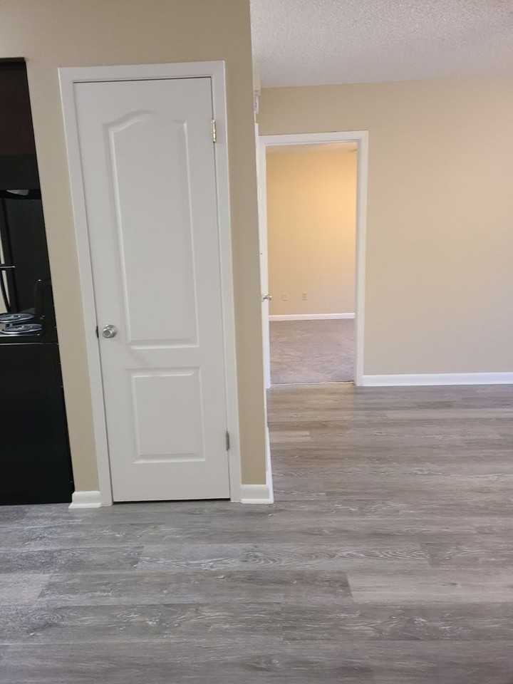 107 Alder Ave Se - Photo 6 of 13