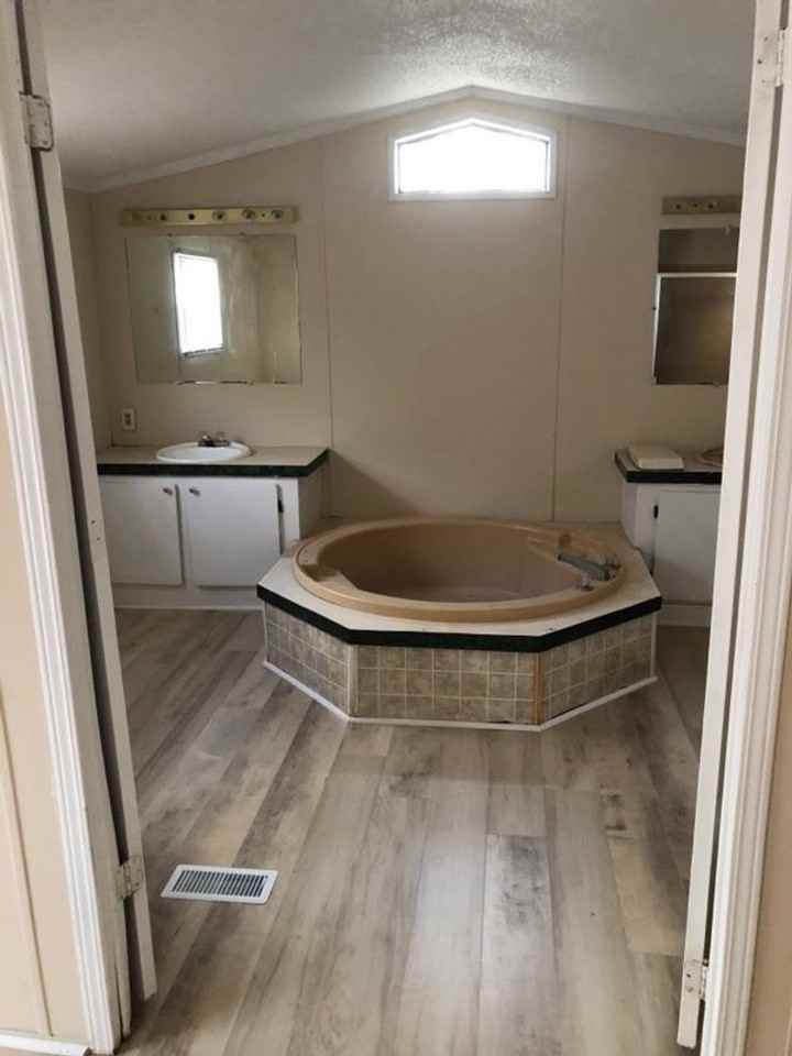 112 Ponds Ln - Photo 5 of 9