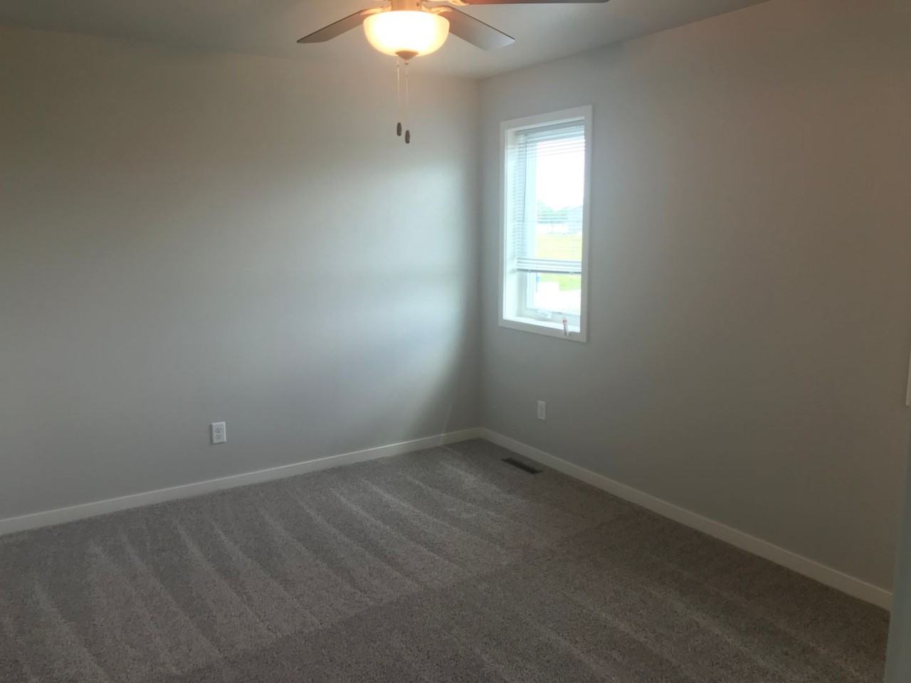 7401 18th St S - Photo 5 of 10