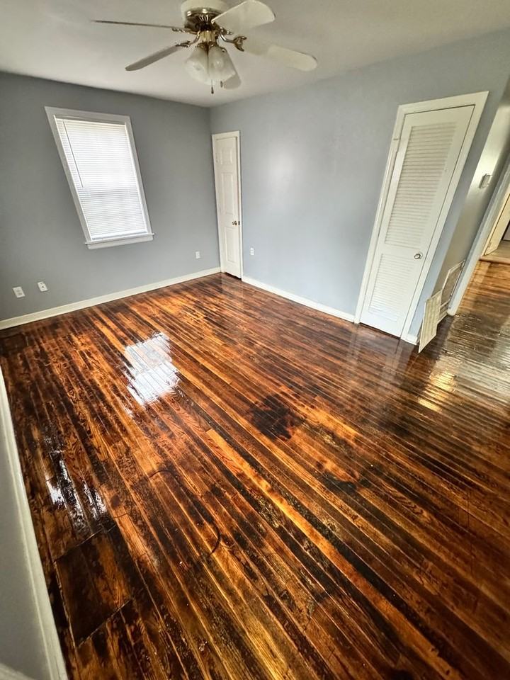 1506 N 30th St - Photo 2 of 19