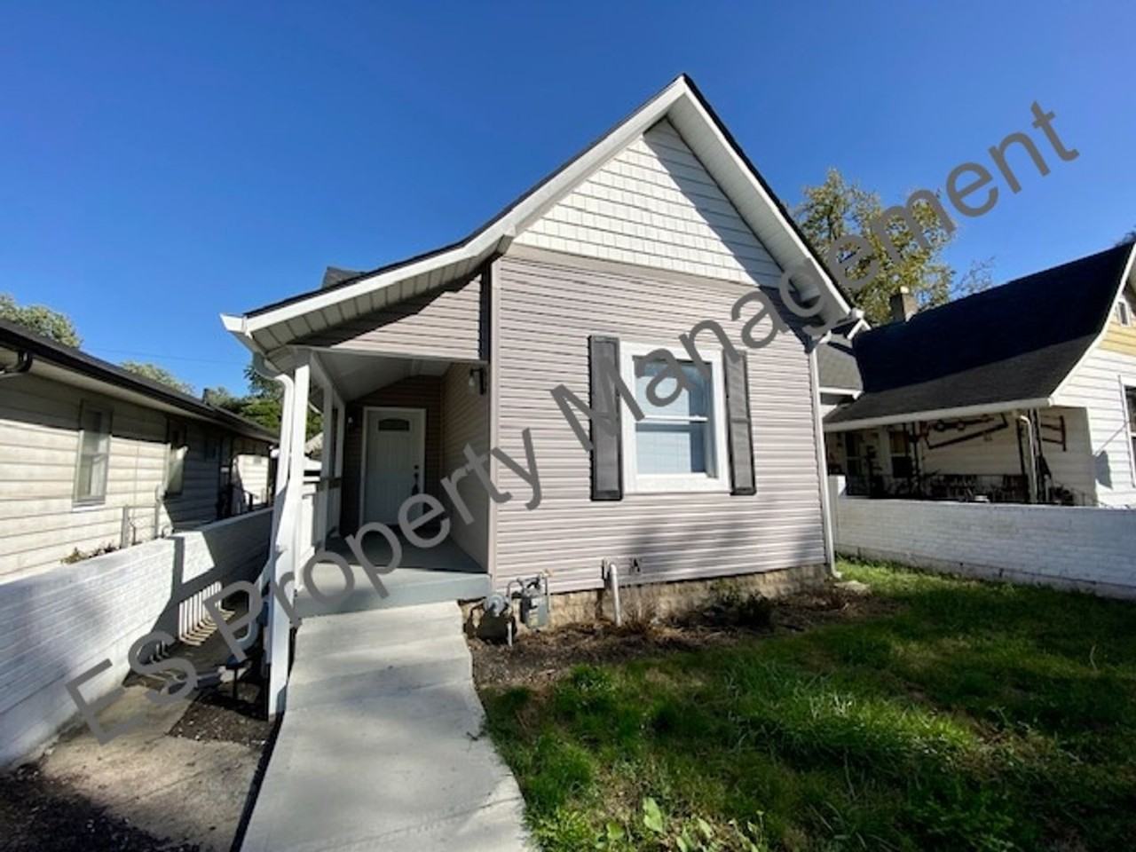 1507 Churchman Ave - Photo 2 of 24