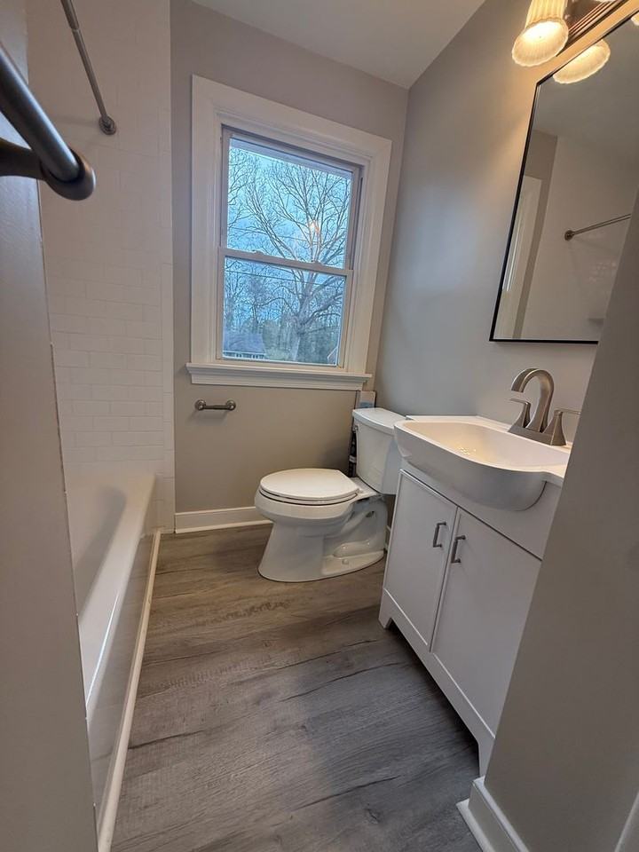 8319 Mark Lawn Dr - Photo 7 of 18