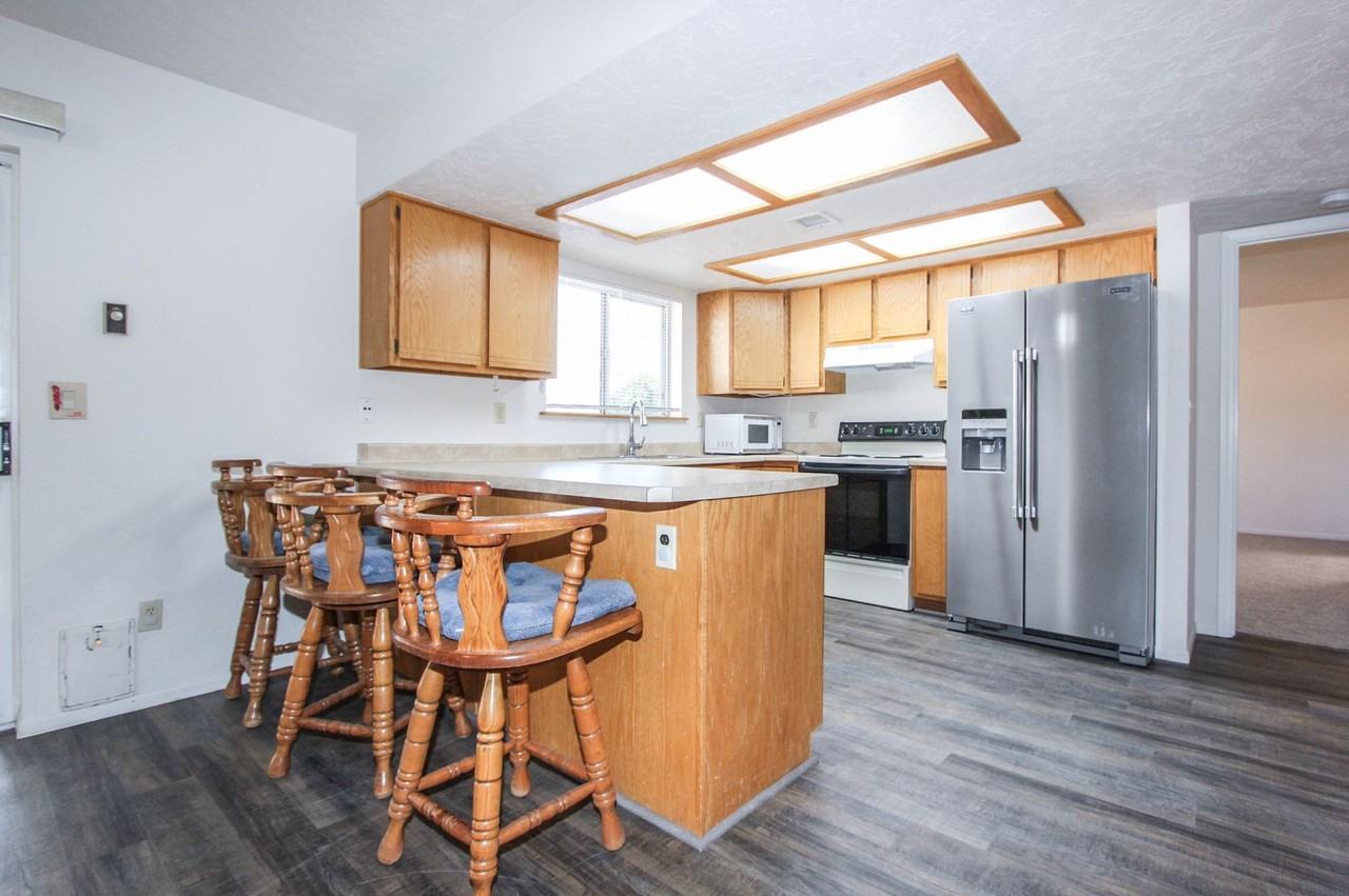 4169 N Val Verde Way - Photo 6 of 20