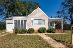 featured image of 1215 15th St N