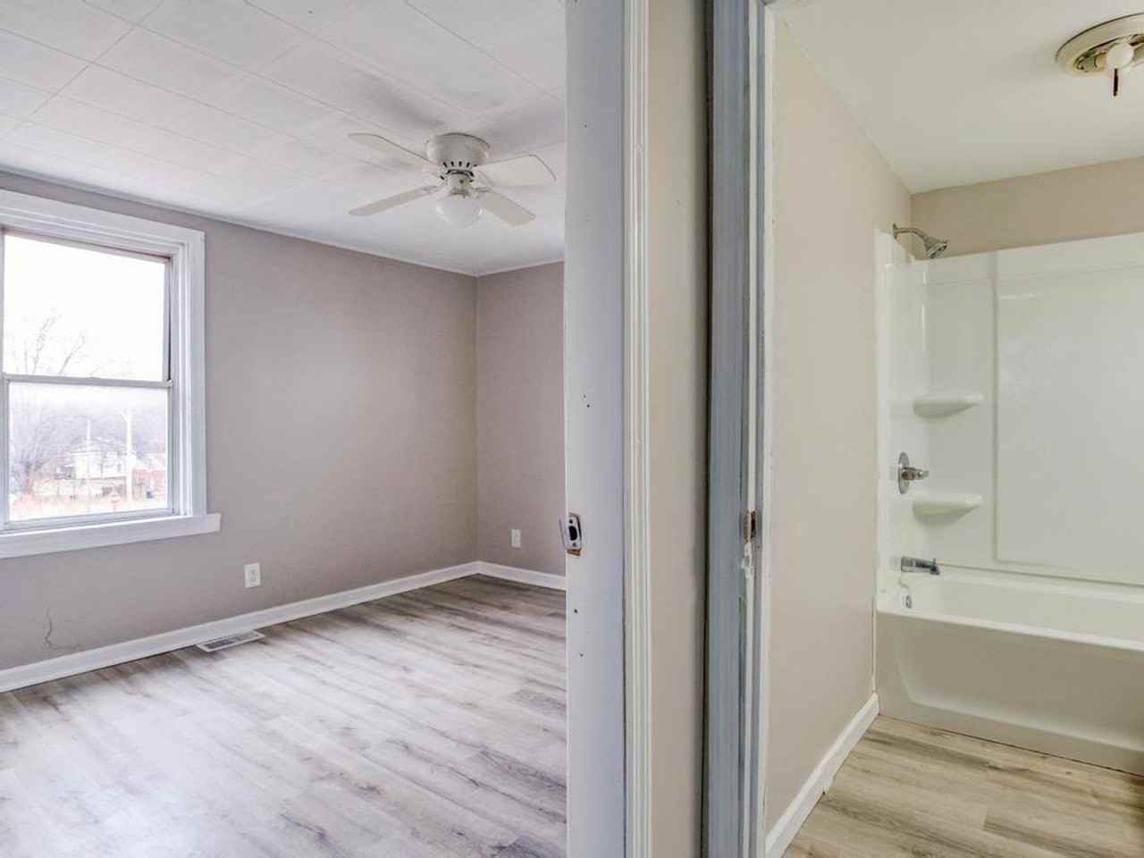 300 Todd St - Photo 4 of 12