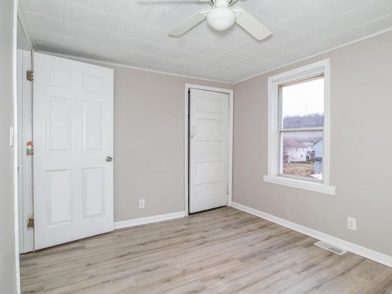 300 Todd St - Photo 7 of 12