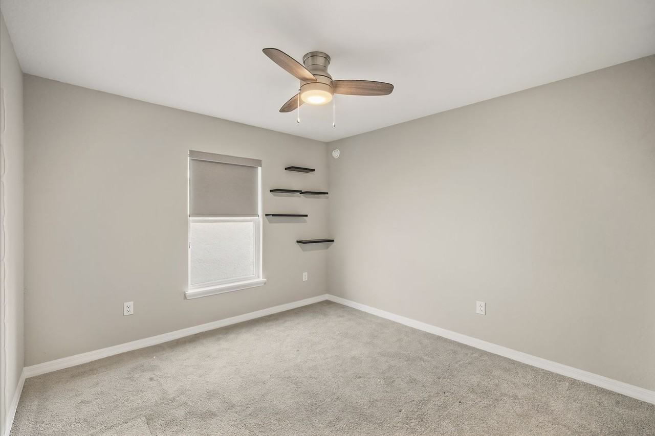 12367 Marshland St - Photo 6 of 25