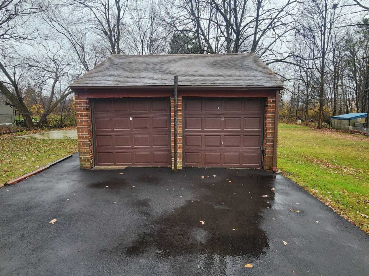 21481 Forbes Rd - Photo 2 of 30