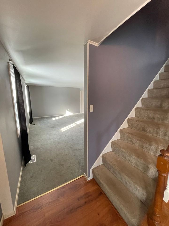 120 Scottsdale Dr - Photo 4 of 50