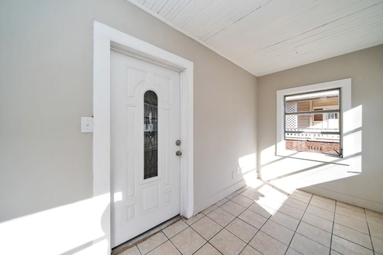 611 Bell St - Photo 6 of 22