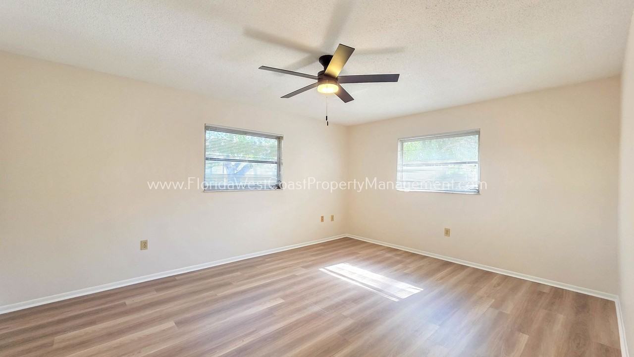 2508 Cardwell Way - Photo 6 of 40