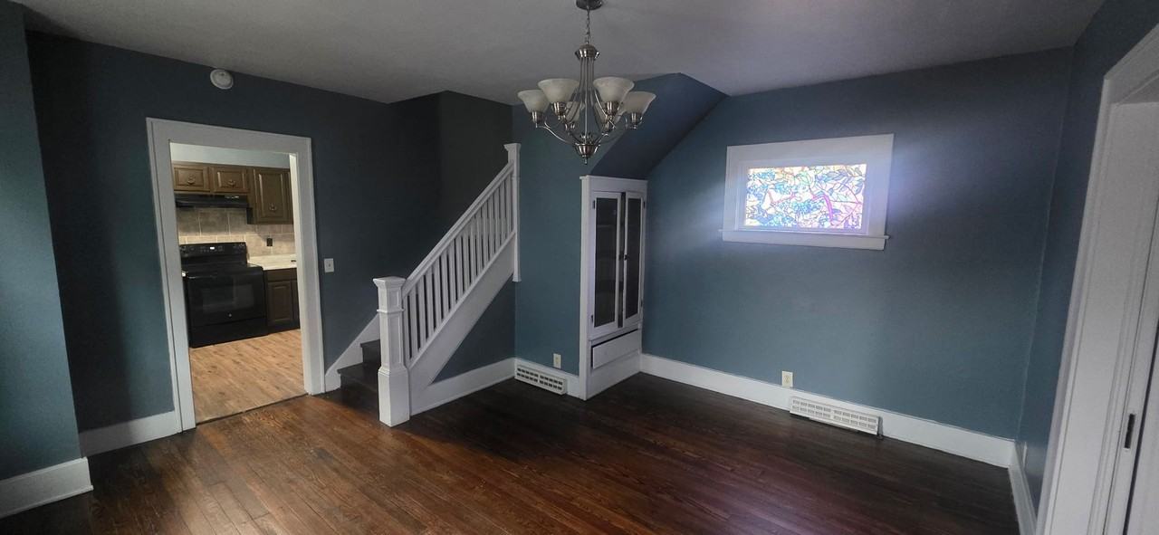 1719 Silliman St - Photo 4 of 26