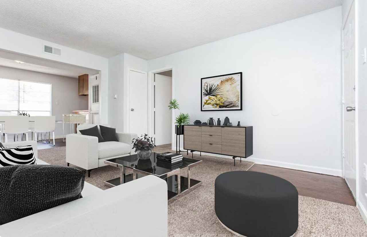 Bellecour Crossing - Photo 5 of 30