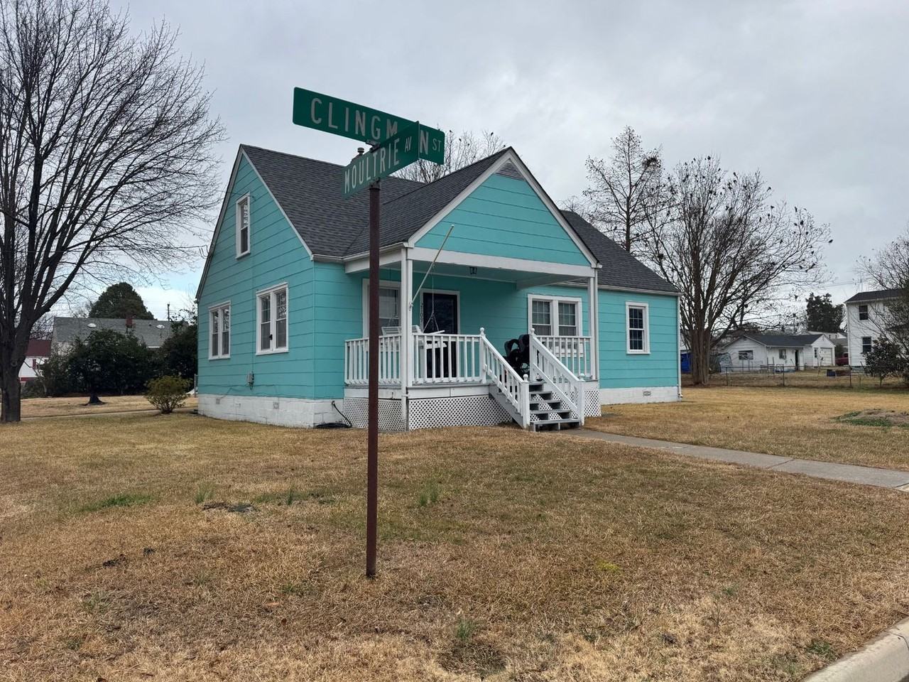 2709 Clingman St - Photo 2 of 32