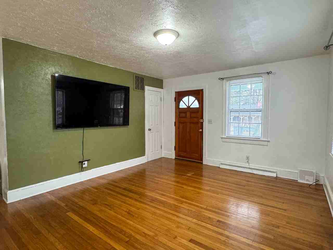 2709 Clingman St - Photo 4 of 32