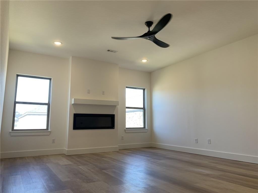 2614 Sw Livingston Sq - Photo 4 of 28