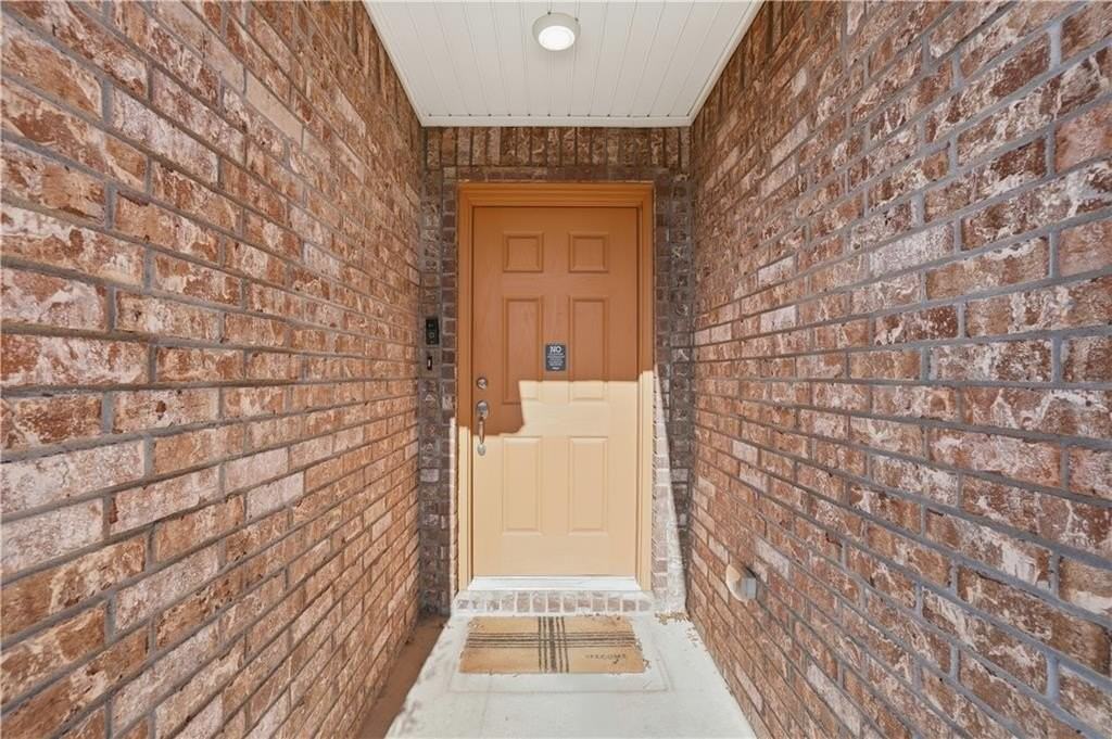 2007 W Gilligan Ave - Photo 3 of 25