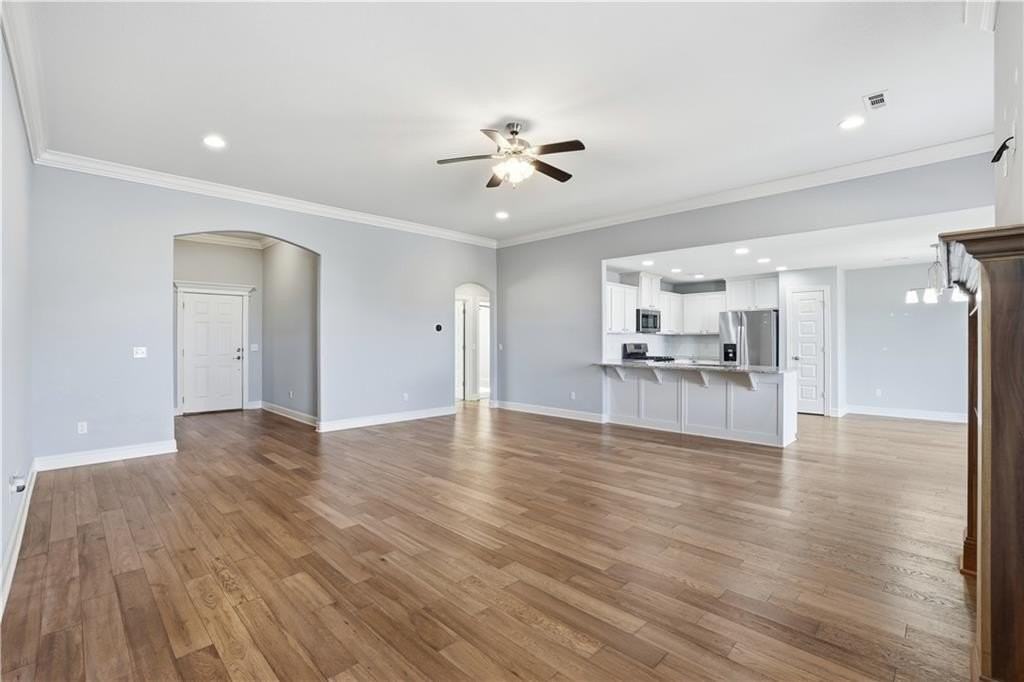 2007 W Gilligan Ave - Photo 5 of 25