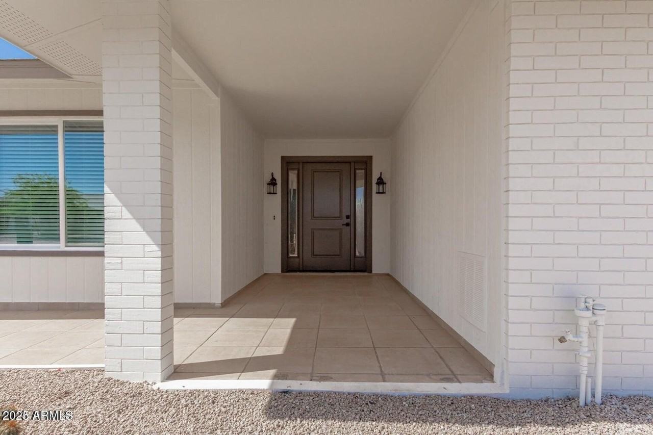 9938 W Willowcreek Cir - Photo 4 of 29