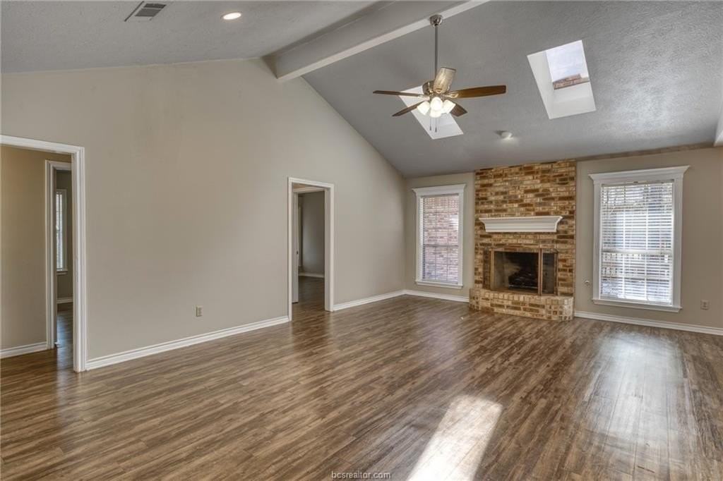 706 Summerglen Dr - Photo 6 of 22