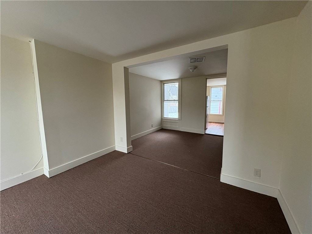 2-12 Cliff St Apt F #F - Photo 2 of 9