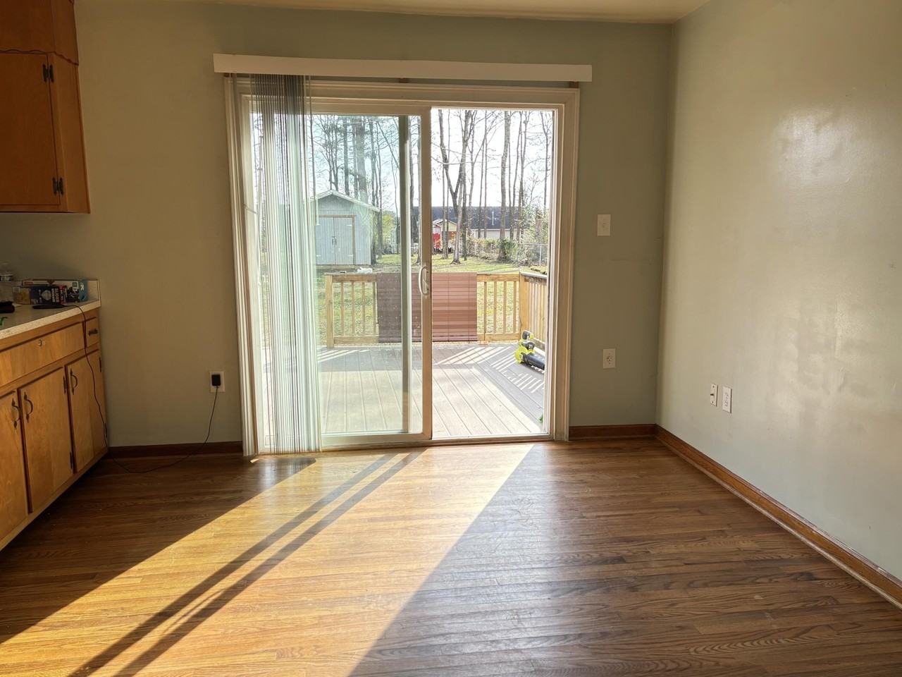 430 Steele Rd - Photo 6 of 15