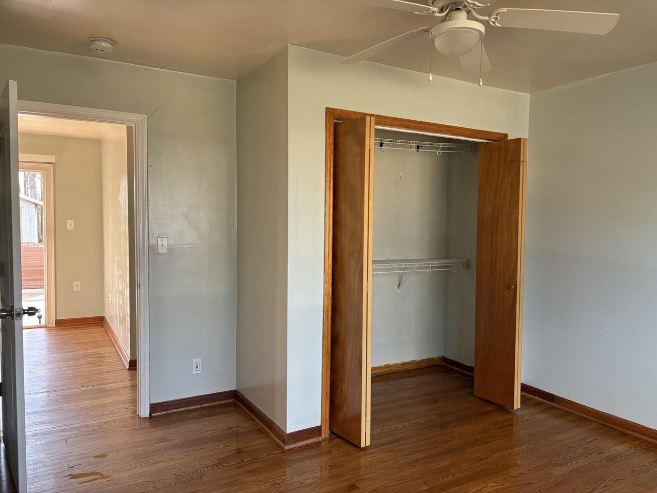 430 Steele Rd - Photo 7 of 15