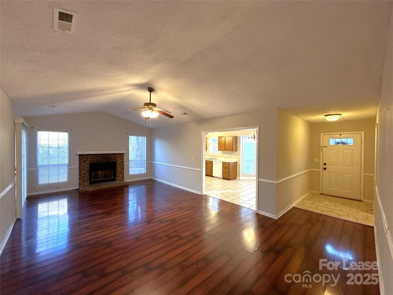 7426 Barn Stone Dr - Photo 2 of 15