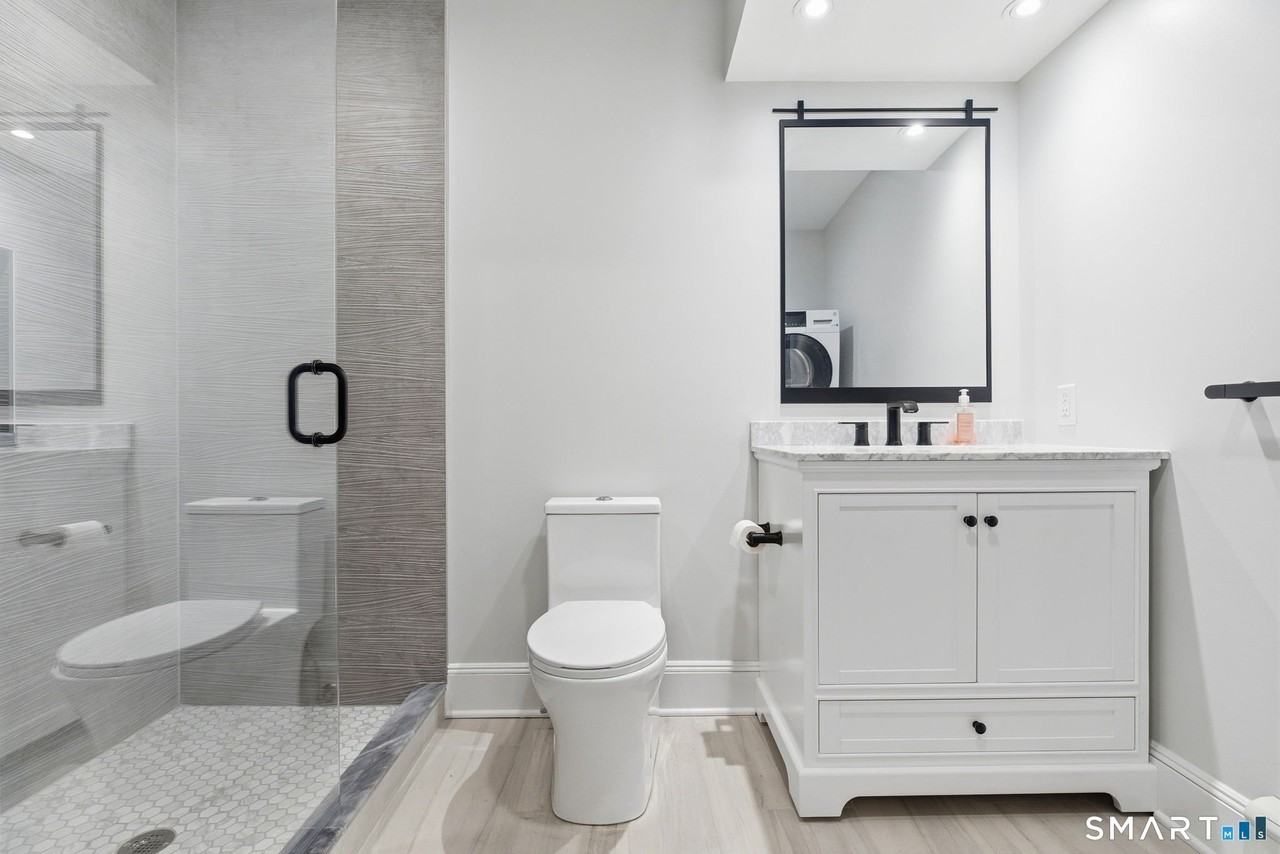 5 Bridge St - Photo 7 of 11