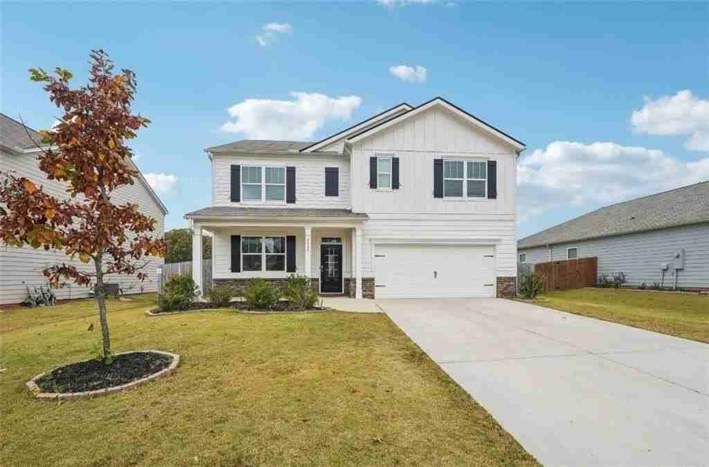 6637 Bluffview Dr - Photo 3 of 27