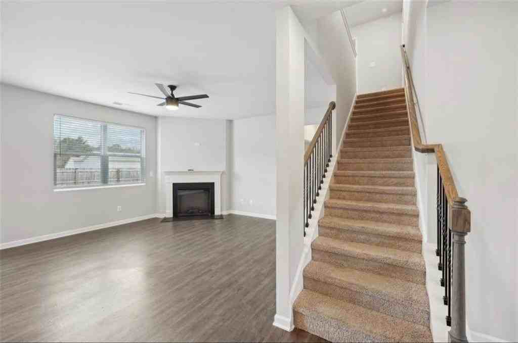 6637 Bluffview Dr - Photo 7 of 27