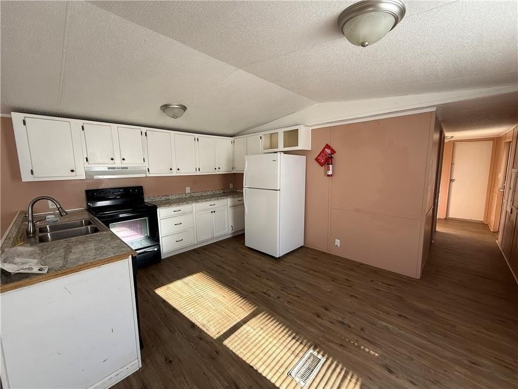 129 Elza Dr - Photo 3 of 13