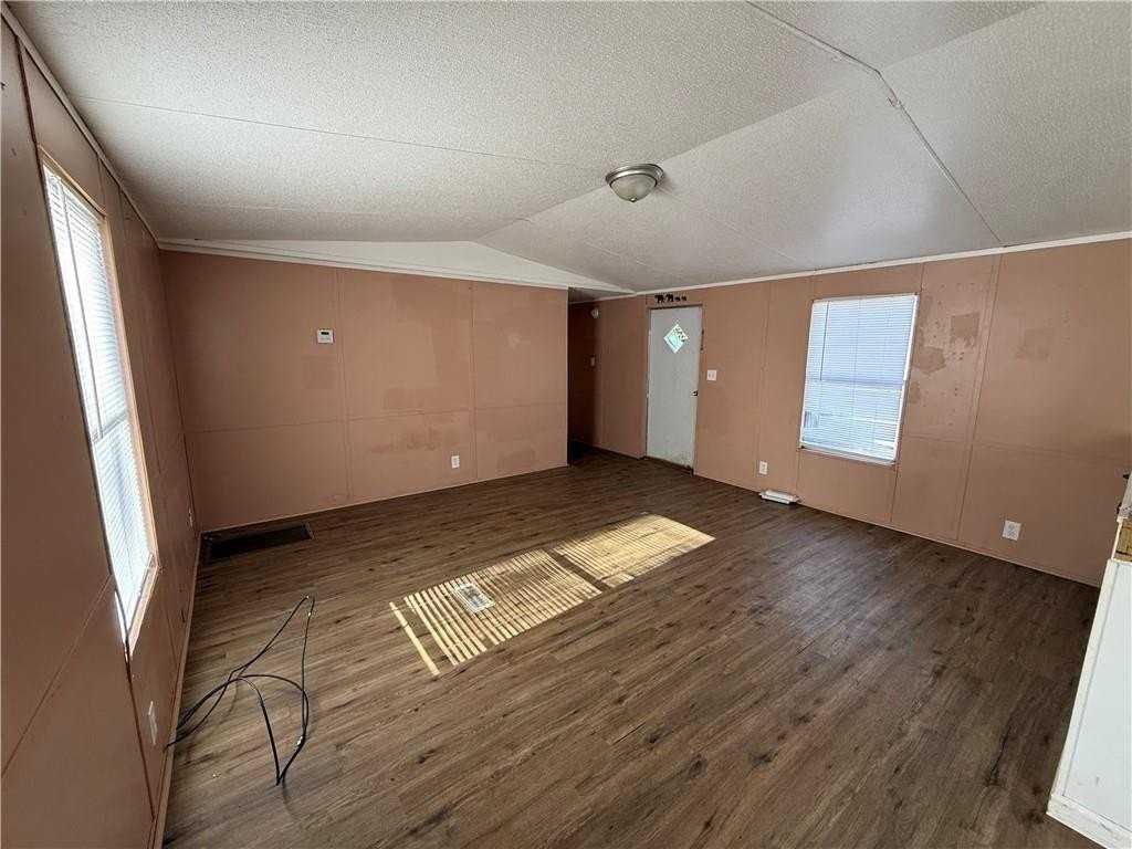 129 Elza Dr - Photo 5 of 13