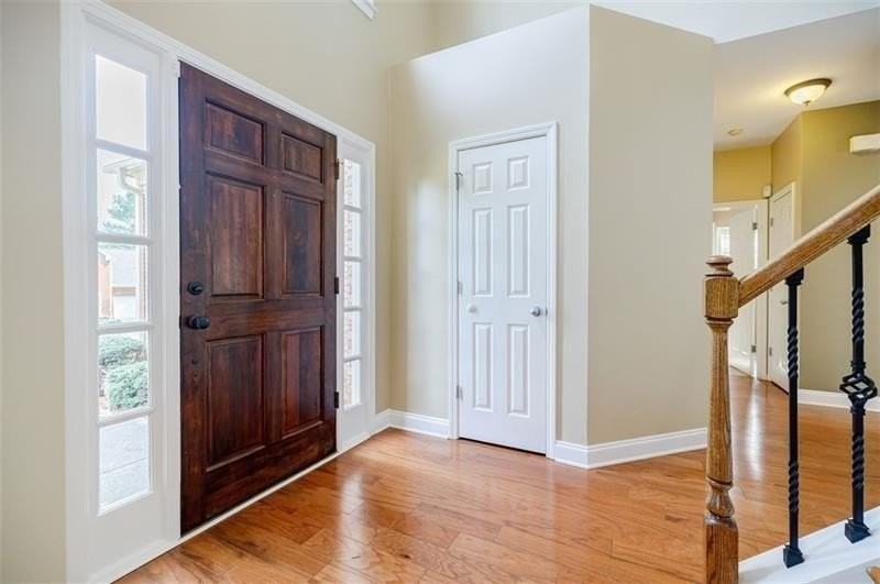 715 Ullswater Cv - Photo 2 of 16