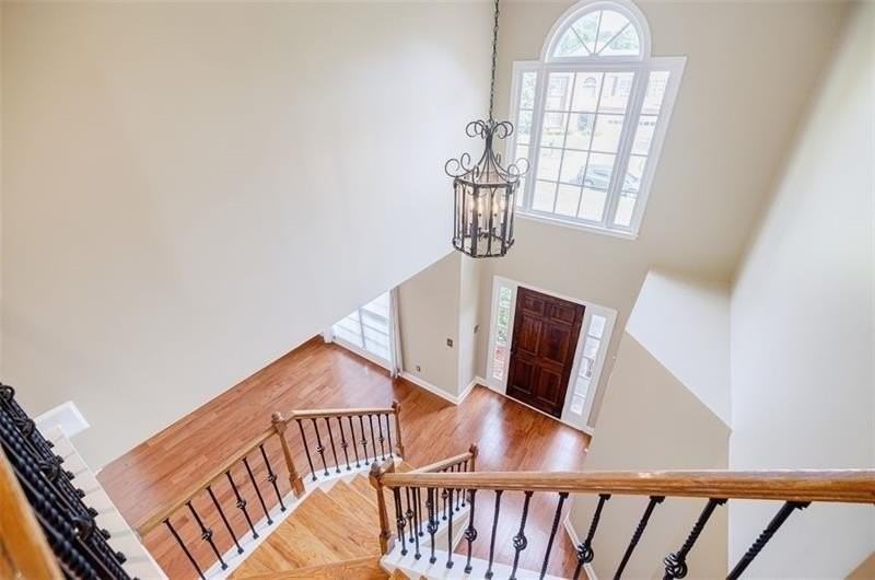 715 Ullswater Cv - Photo 4 of 16