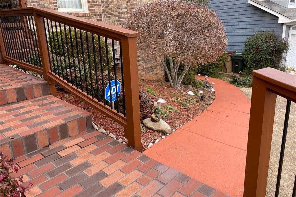 3550 River Trace Dr - Photo 2 of 24