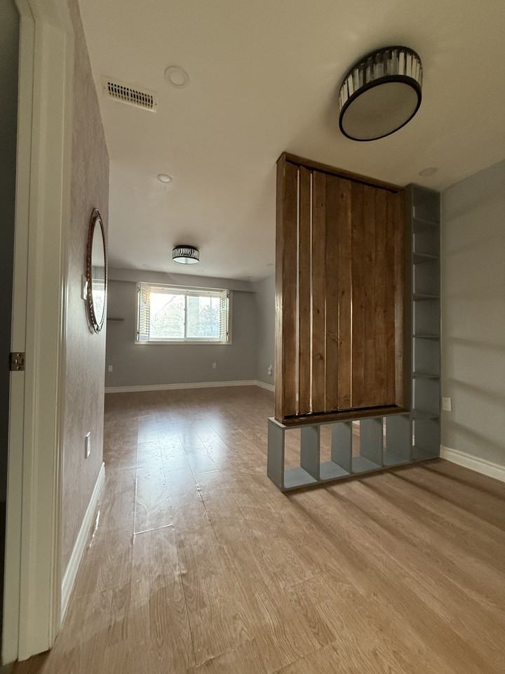 Lenester Drive - Photo 5 of 12