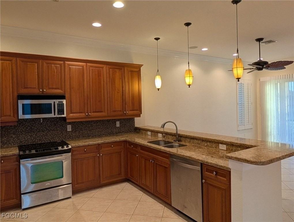 8917 Greenwich Hills Way - Photo 5 of 17