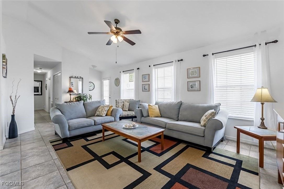 3518 Sw 8th Ct - Photo 3 of 23