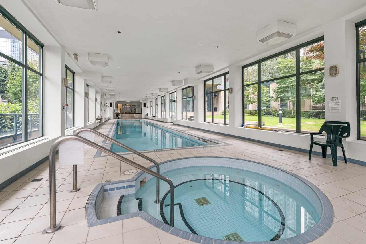 1239 West Georgia Street #803 - Photo 3 of 21