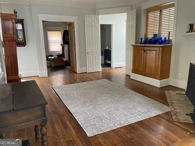 566 Rankin St Ne - Photo 4 of 11