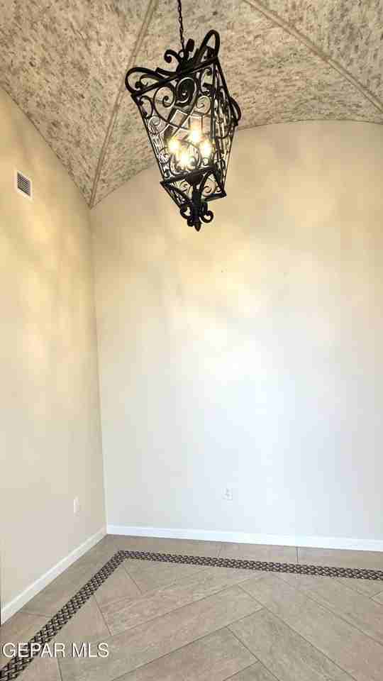 12408 Freshwater Dr - Photo 6 of 50