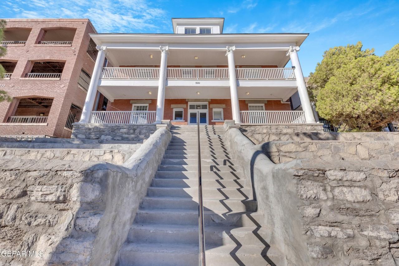 521 W Missouri Ave - Photo 7 of 14