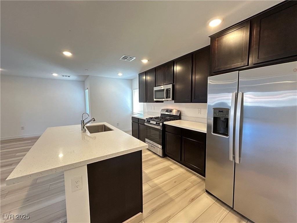 3625 Cabernet St - Photo 4 of 28