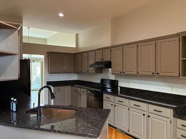 1924 Boulder Dr - Photo 5 of 40