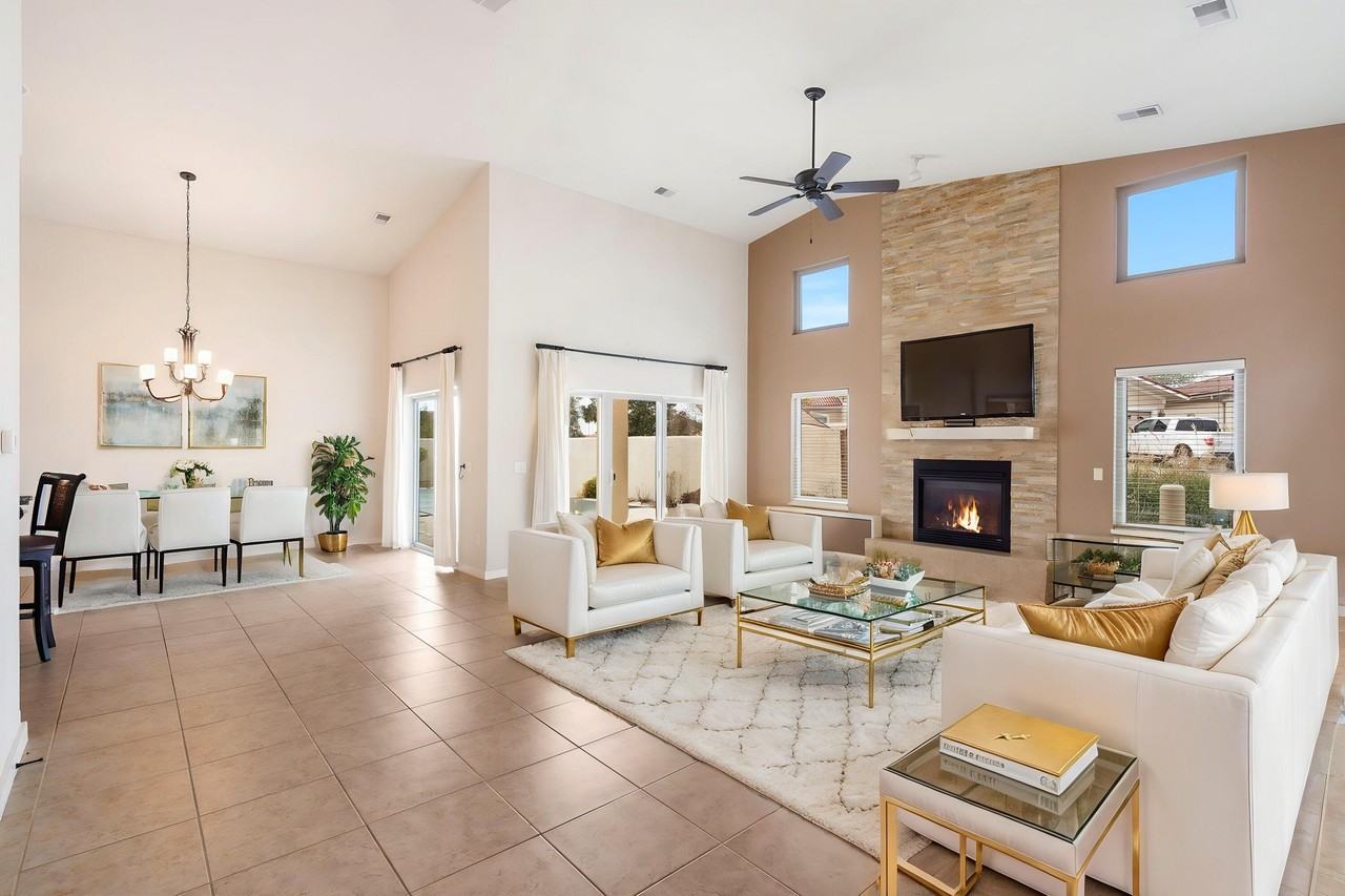 277 Siena Blvd - Photo 6 of 50